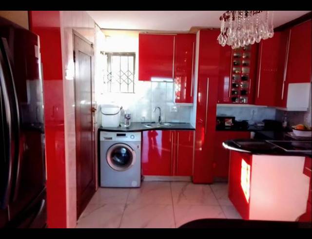 3 BEDROOM HOUSE FOR SALE IN WINCHESTER HILLS